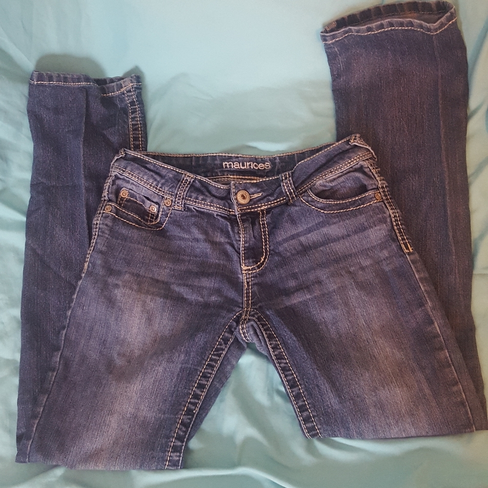Maurices jeans